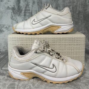 Nike Air VXT / VXT II Women’s Cross Trainers Size 9 Vintage White Leather